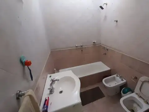 Depto Tipo Casa en Venta en Tiro Suizo, USD 55.000