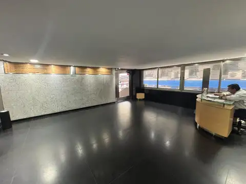 Oficina en Venta 40 años