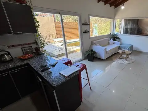 Casa en Venta en La Reja, USD 75.000