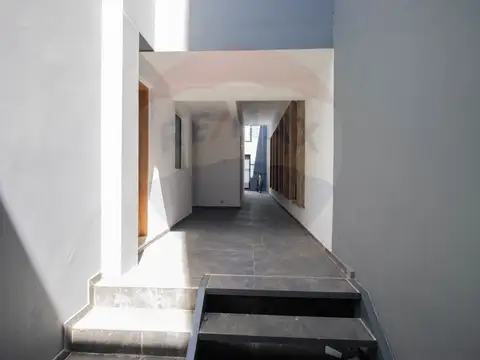 Depto Tipo Casa en Alquiler de 2 ambientes