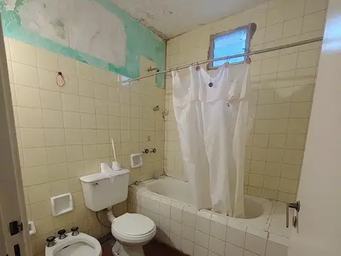 Departamento en Alquiler en Claypole, $ 450.000