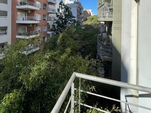 Ciudad De La Paz 3500