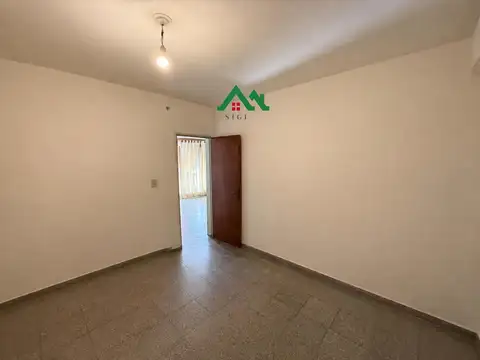 Casa en venta planta baja apta crédito en Barrio Centro America