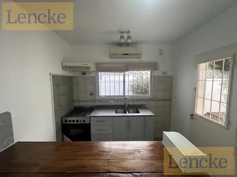 Depto Tipo Casa en Alquiler de 1 dormitorio