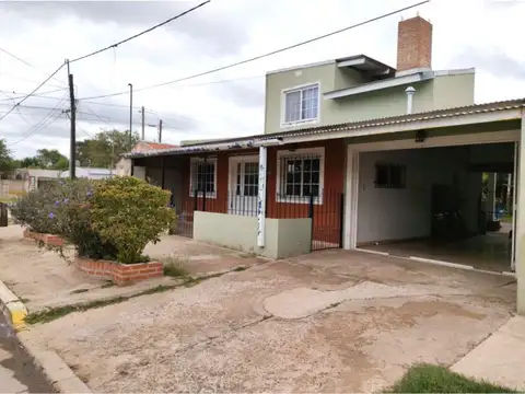 Maipu 90 , Piso 0