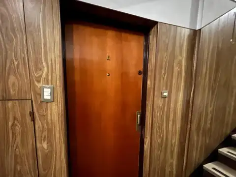 Departamento en Alquiler con 1 cochera