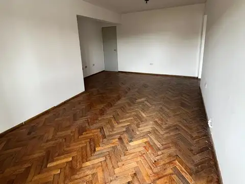 Departamento en Alquiler 50 años