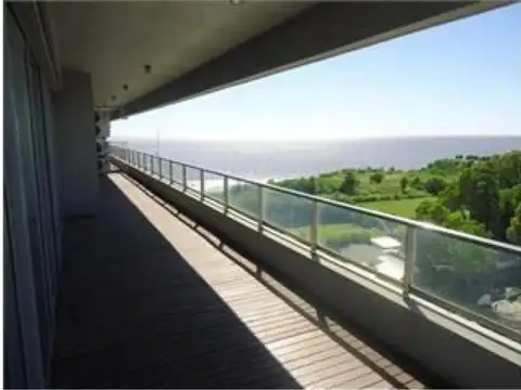 Departamento en Venta en Olivos Vias/Rio, USD 760.000