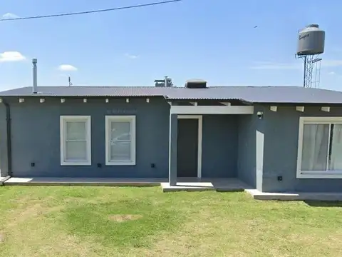 Casa Nueva de 2 Dormitorios con Pileta y Galería – Altos del Taurel, Capilla del Señor