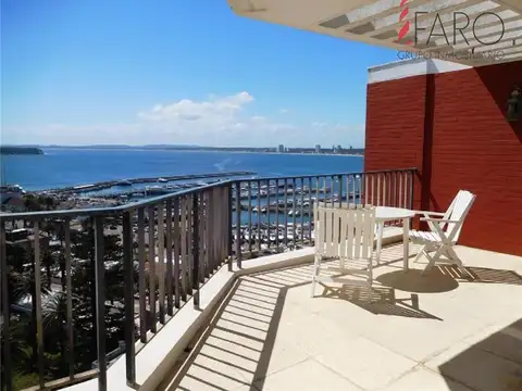 Apartamento en la Pensínsula 3 dormitorios con terraza y garage