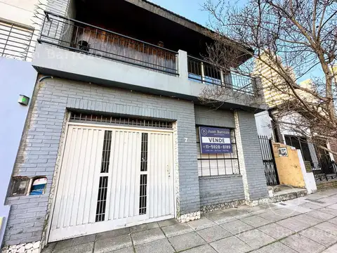 Venta Casa en PH Lomas de Zamora Oeste.