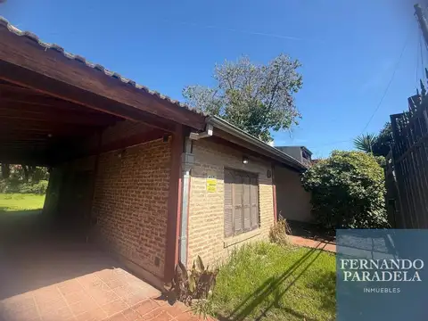 Casa 3 ambientes con 1 baño