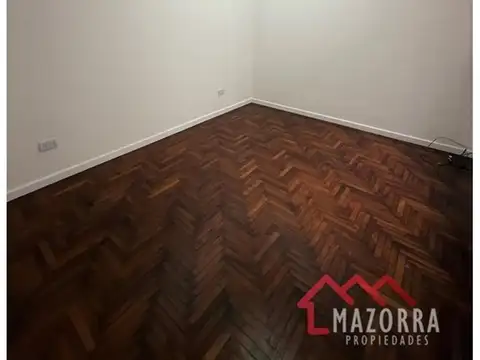 3 De Febrero 500