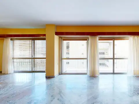 Departamento 6 ambientes con 3 baños