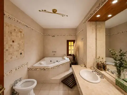 Casa en Venta al Oeste
