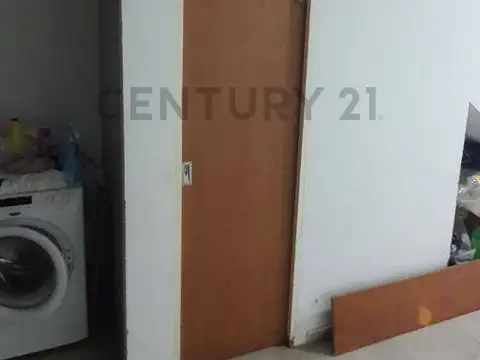 Ituzaingo 200, Piso 0