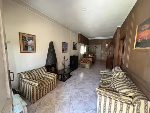 Casa en Venta en Villa Luzuriaga, USD 150.000