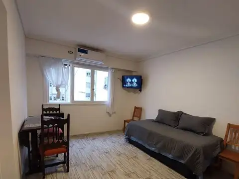 DEPARTAMENTO 1 AMBIENTE RECICLADO, PLAZA COLON