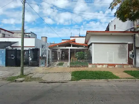Casa - Venta - Argentina, Tres de Febrero - Villegas 5116