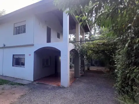 CASA EN ALQUILER DE TRES DORMITORIOS