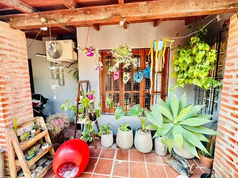 Depto Tipo Casa en Venta con 1 cocheras