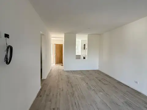 Casa en Alquiler con 1 cochera