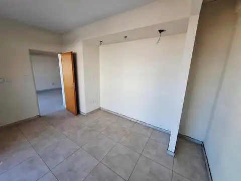 Departamento en Venta en Parque Chacabuco, USD 126.300