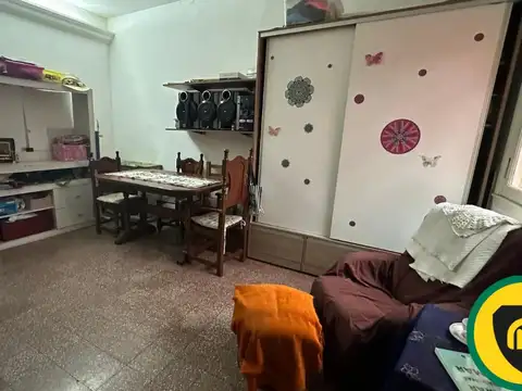 Depto Tipo Casa 5 ambientes con 1 baño
