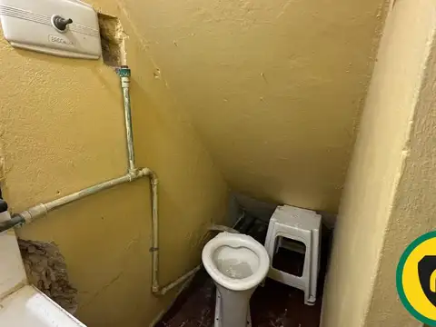 Depto Tipo Casa 5 ambientes con 1 baño