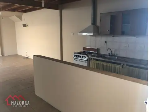 Departamento en Alquiler en Caseros, $ 400.000
