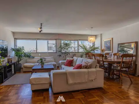 Se Vende Apartamento 3 dormitorios  en el Centro