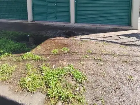 Alquiler de local comercial en castelar Sur