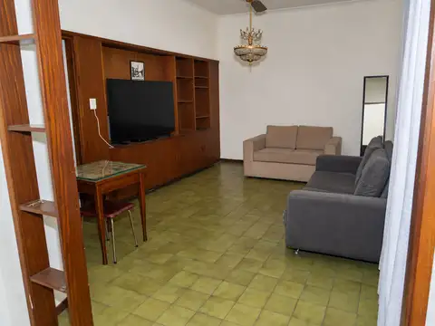 Casa en Venta en Adrogue, USD 150.000