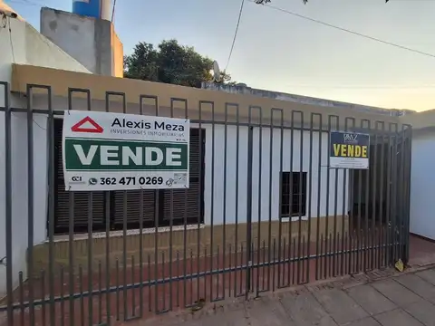 Casa en Venta! a mts. de Av. Rivadavia