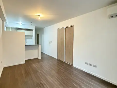 ALQUILER MONOAMBIENTE, AMPLIO, FUNCIONAL, CON QUINCHO Y PILETA