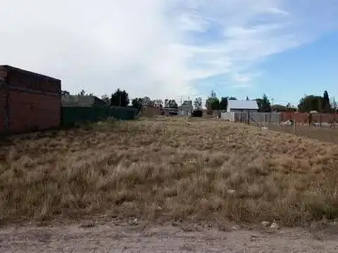 Patagones e/ Horacio Quiroga y Florencio Molinas Campos