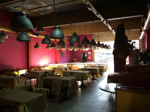 Local en Alquiler en Lomas De Zamora, USD 4.000