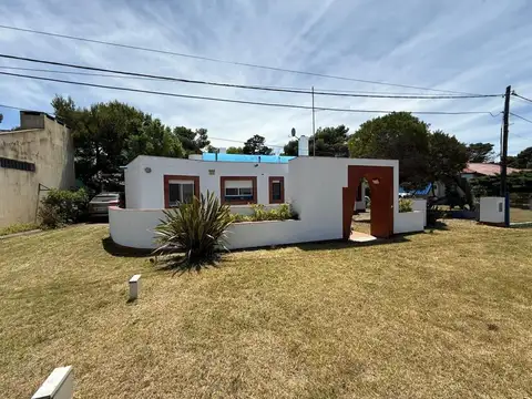 Casa en Venta en Pehuen Co, USD 158.000