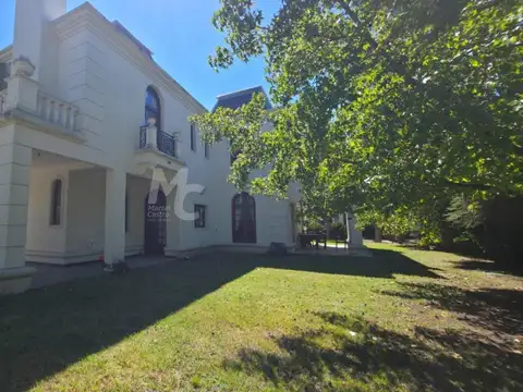 Casa en Venta de 4 dormitorios