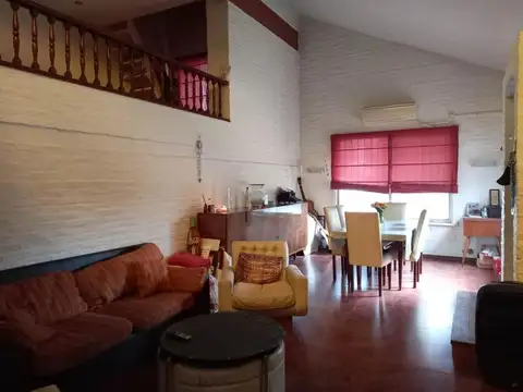 Casa en Venta en Castelar Norte, USD 150.000