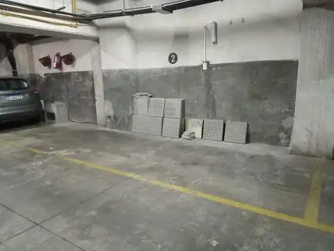 Cochera en Venta ubicada en del Signo al 4000