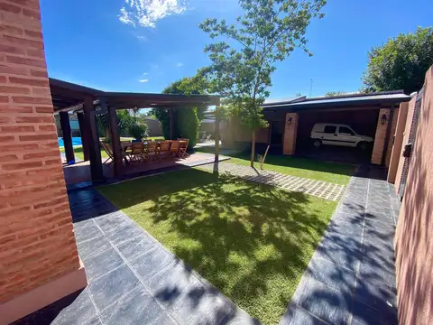 Quinta en Venta de 2 dormitorios