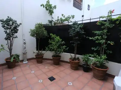 Chilavert 1200 Pque Chacabuco/Pompeya PH 4amb U$185.000