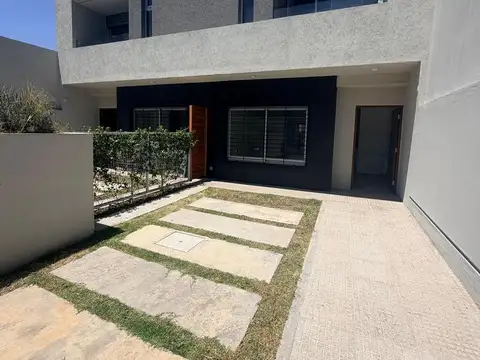 Venta PH 3 Ambientes Apto Credito en Castelar Sur