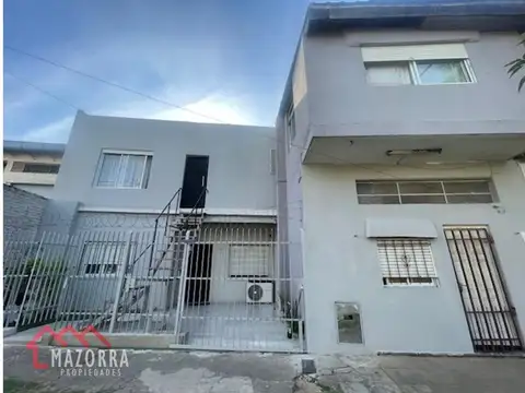 Casa en VENTA - Caseros