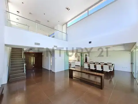 Importante casa de 3 dormitorios en venta