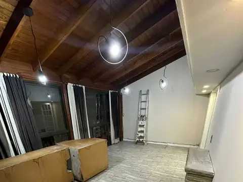 Depto Tipo Casa en Alquiler de 3 ambientes