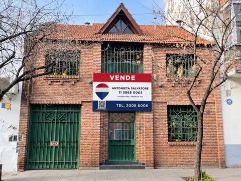 CASA EN VENTA | 6 AMBIENTES | 2 COCHERAS | PALERMO
