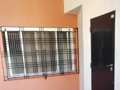 Depto Tipo Casa en Venta 20 años