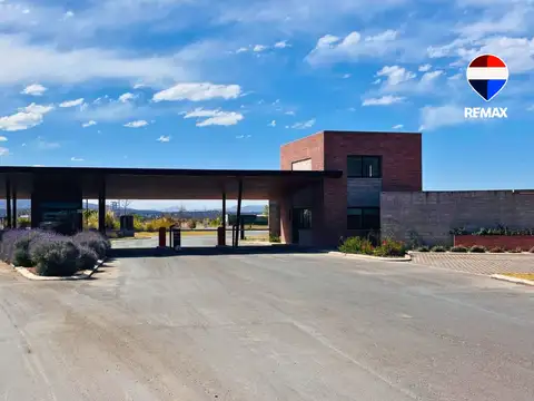 TERRENO EN ESQUINA EN VENTA LA VERBENA ZONA SUR